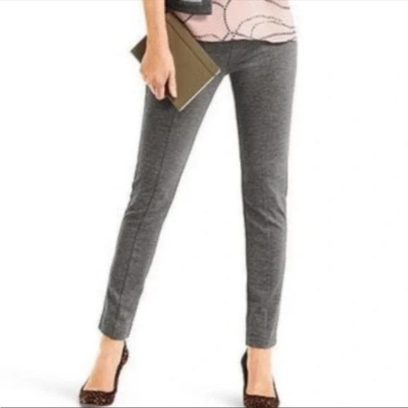 CAbi Newport Gray Slim Leg Pant Size 6 Style 814 - Picture 1 of 17